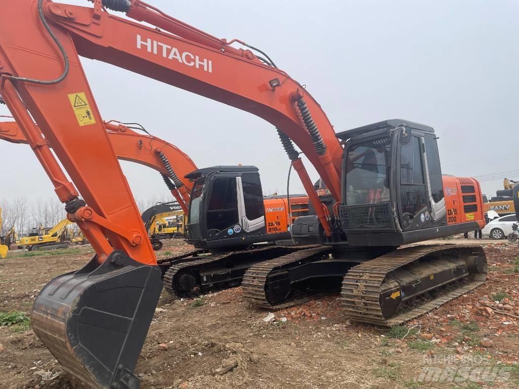 Hitachi ZX 200 대형 굴삭기 29톤 이상