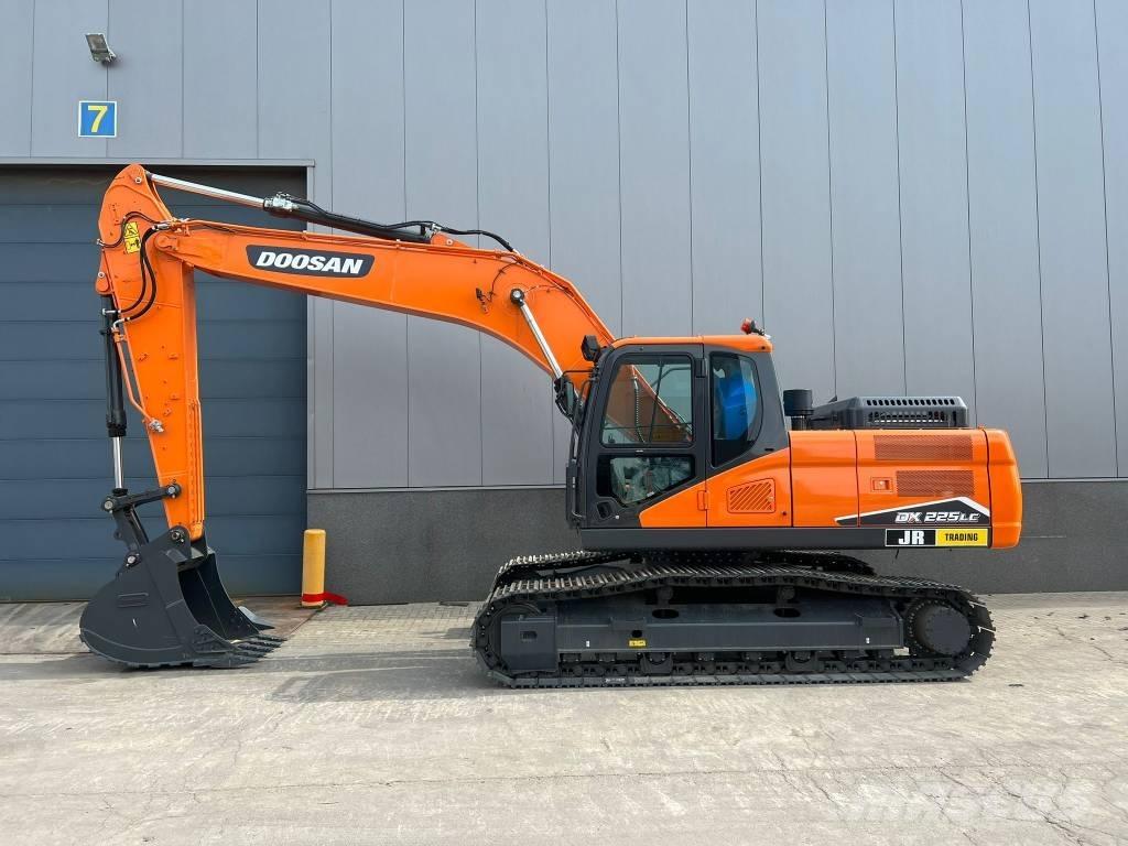 Doosan DX 225 LC-7M 대형 굴삭기 29톤 이상