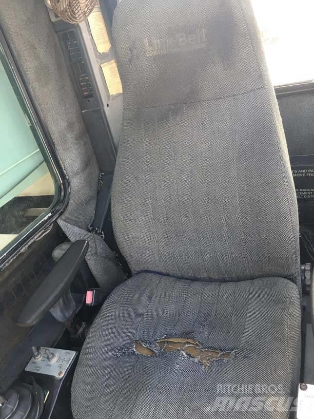 Link-Belt HTC-8670 A/T 크레인