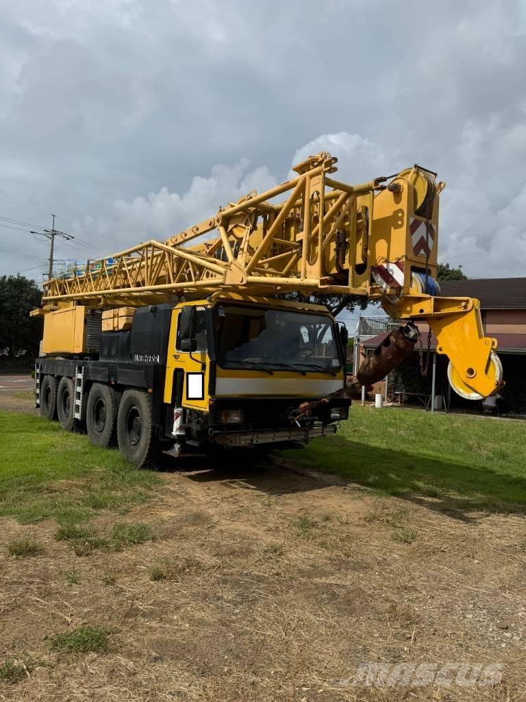 Liebherr LTM 1090-2 A/T 크레인