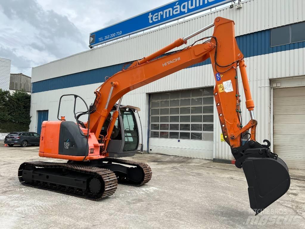 Hitachi ZX 135 US 대형 굴삭기 29톤 이상