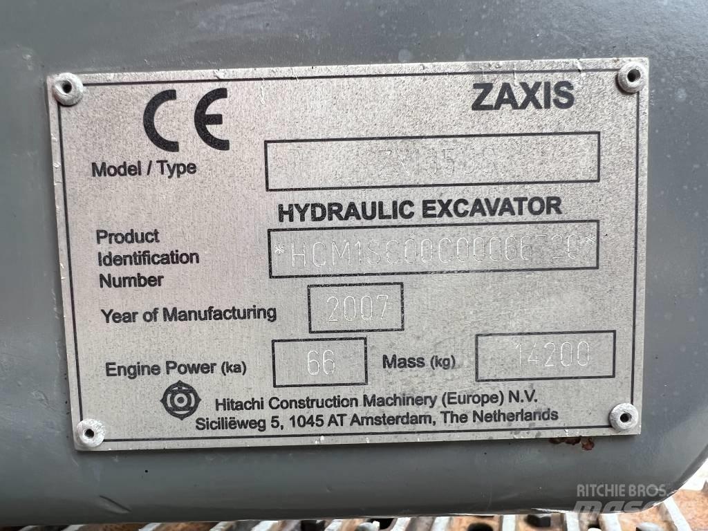 Hitachi ZX 135 US 대형 굴삭기 29톤 이상