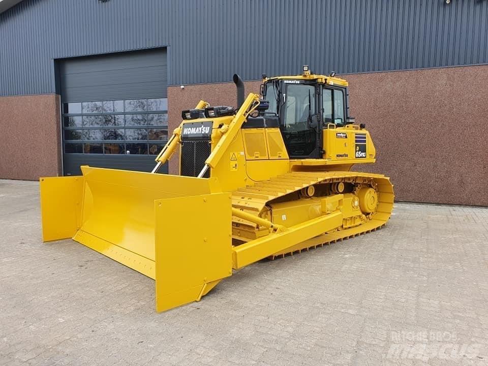 Komatsu D 65 PX-17 크롤러 도저