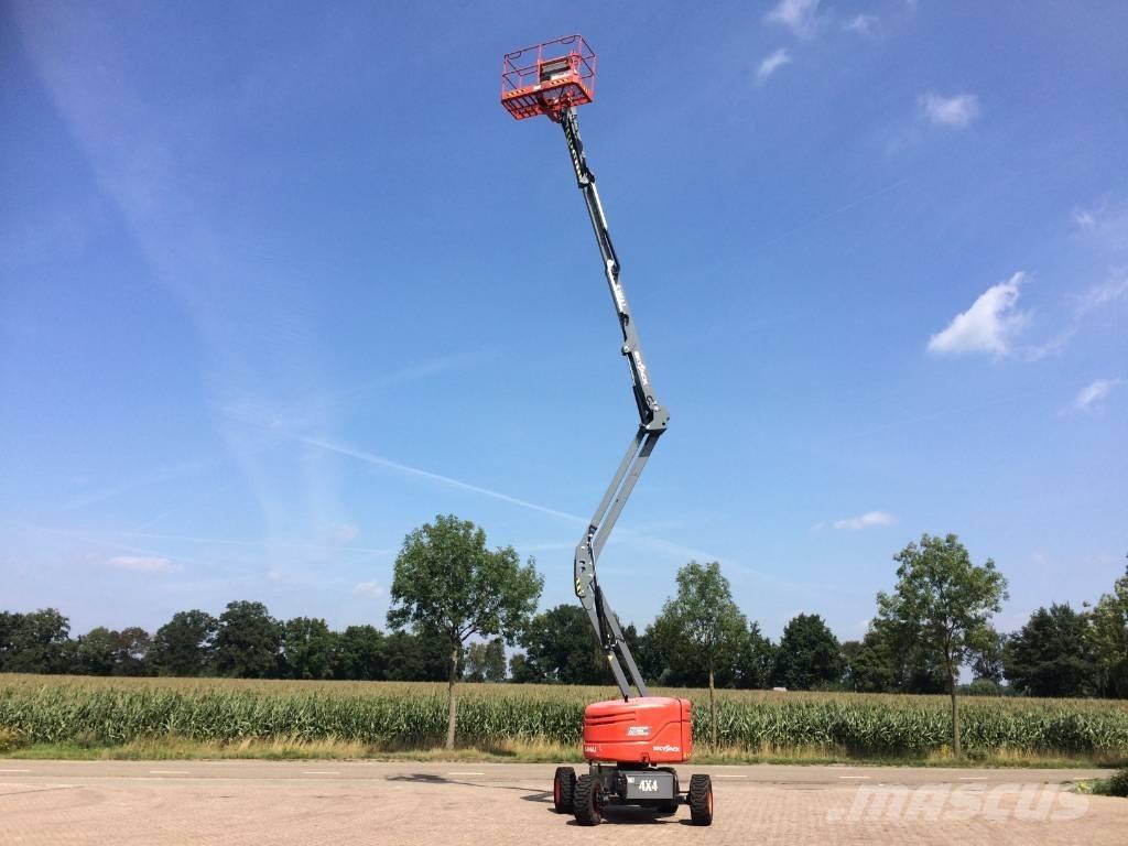 SkyJack SJ 46 AJ 관절형 전동이동 리프트