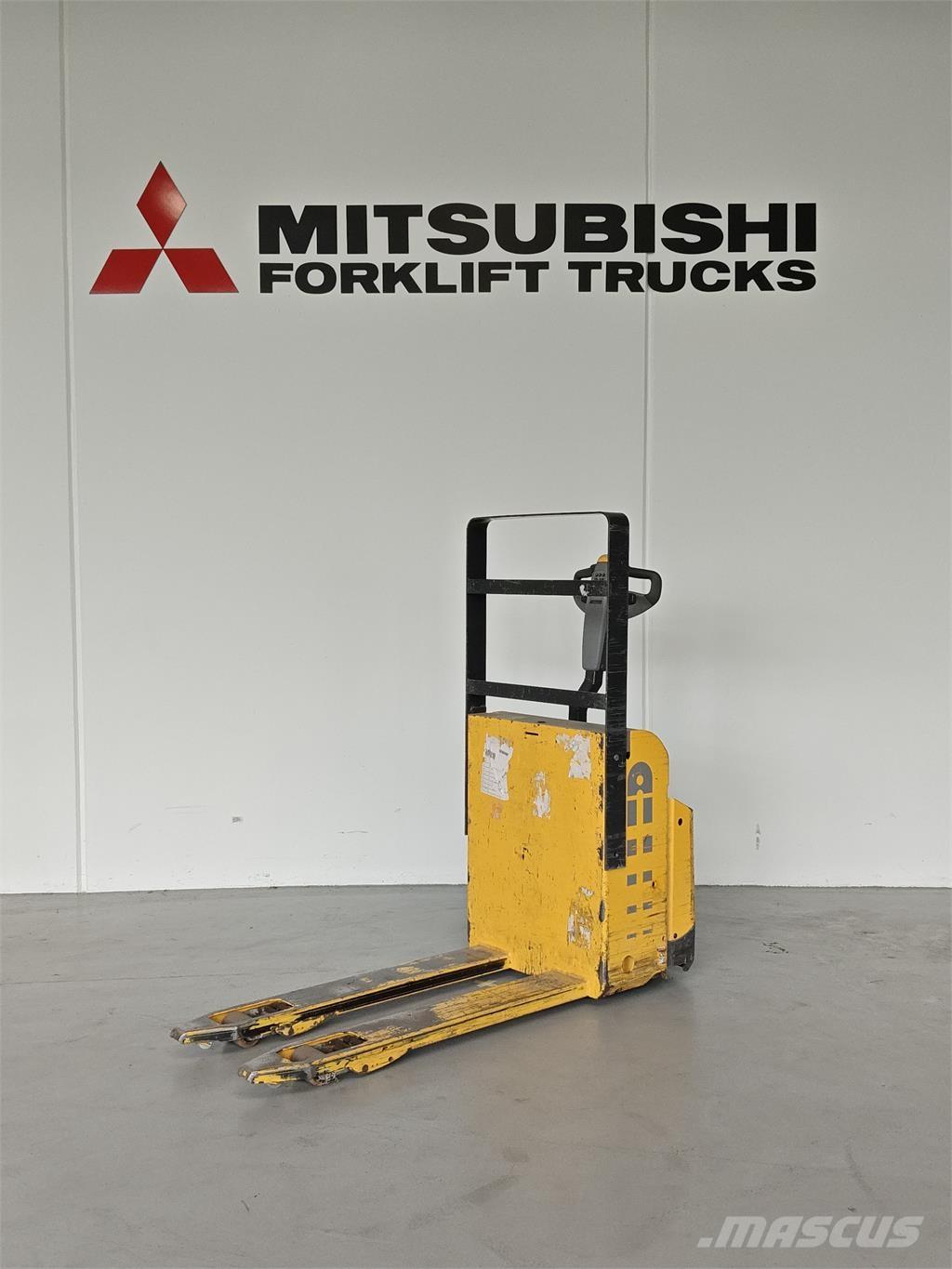 Atlet PLL180 포크리프트