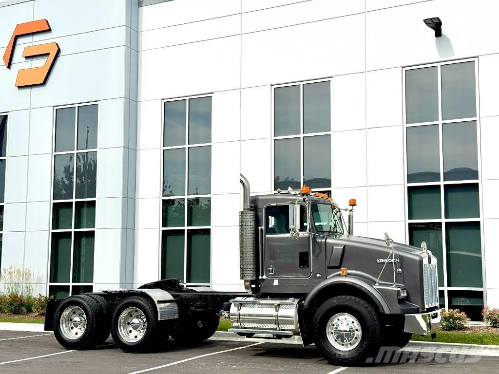 Kenworth T 800 트랙터 유닛