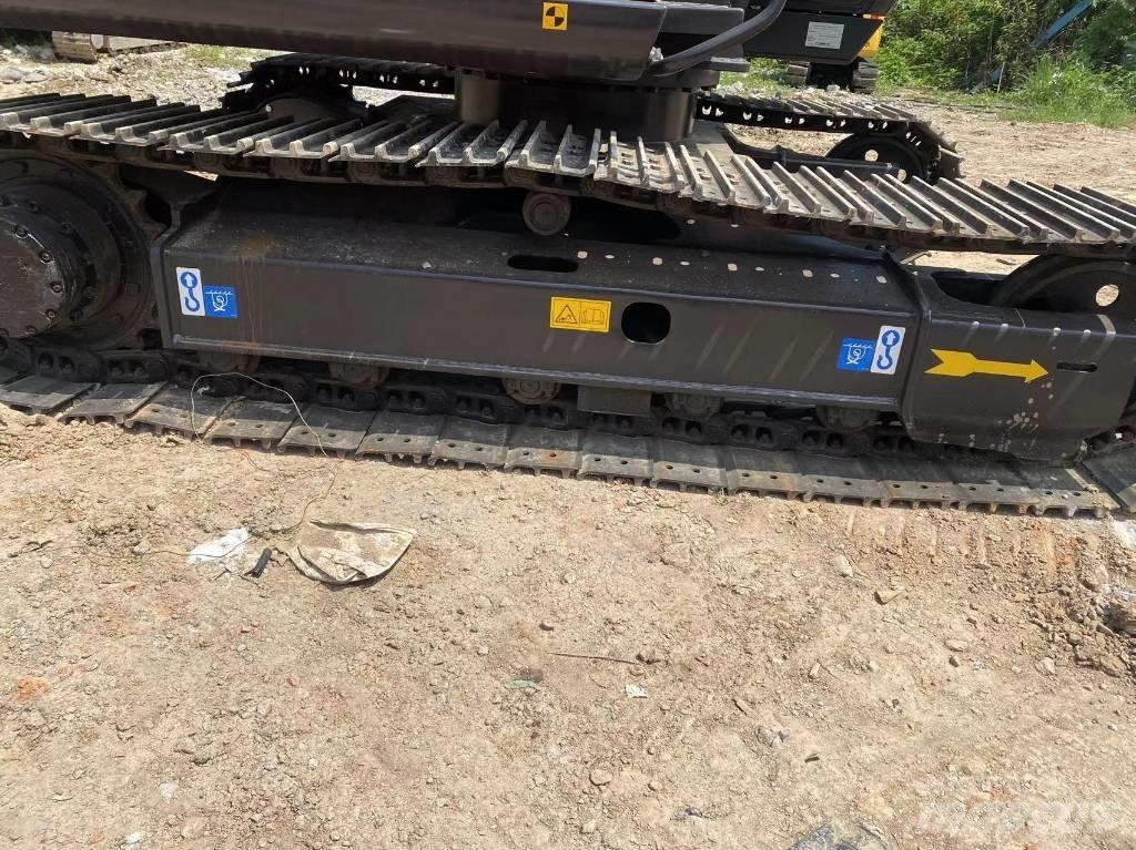 Hitachi ZX 70 대형 굴삭기 29톤 이상