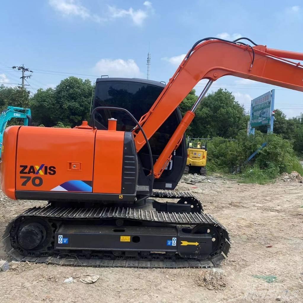 Hitachi ZX 70 대형 굴삭기 29톤 이상