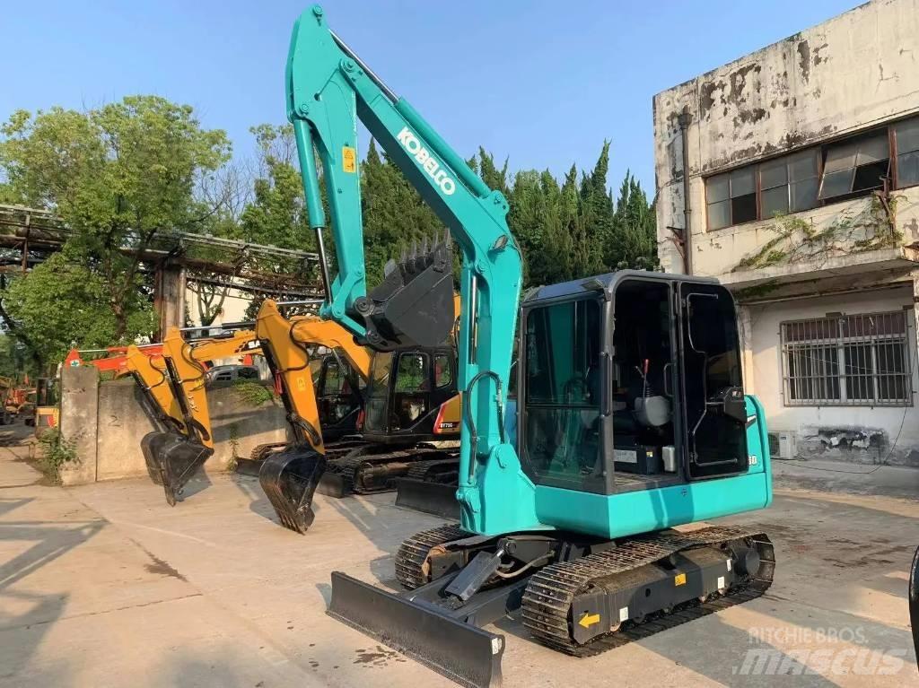Kobelco SK80D 중형굴삭기 7톤-28톤