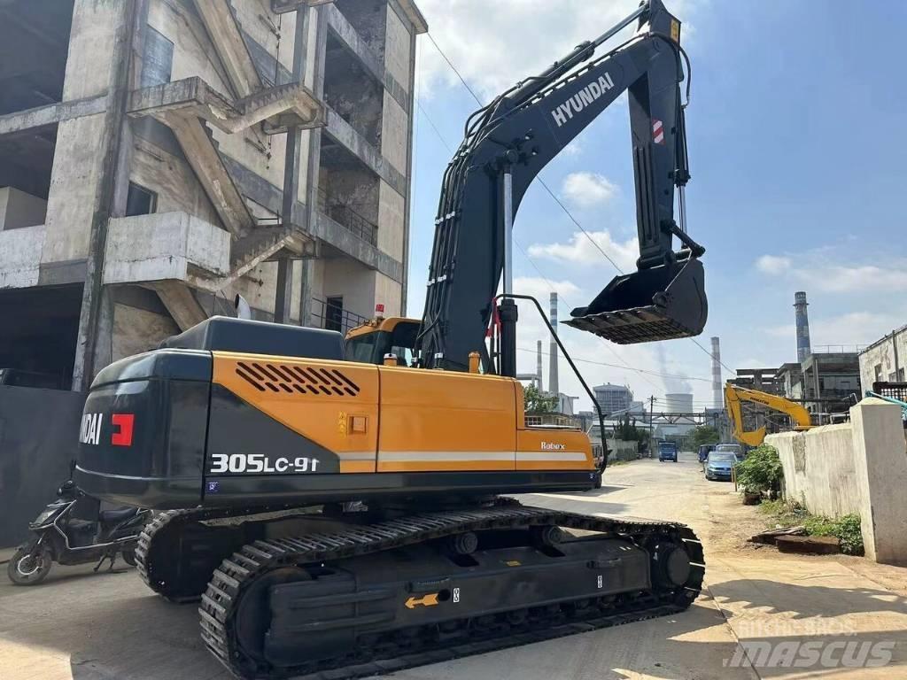 Hyundai 305 LC-9T 대형 굴삭기 29톤 이상