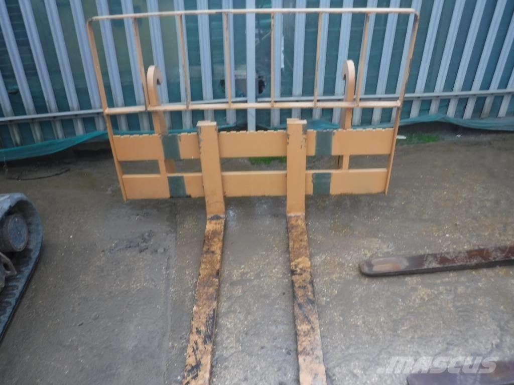 CASE 721 B XT  휠로우더