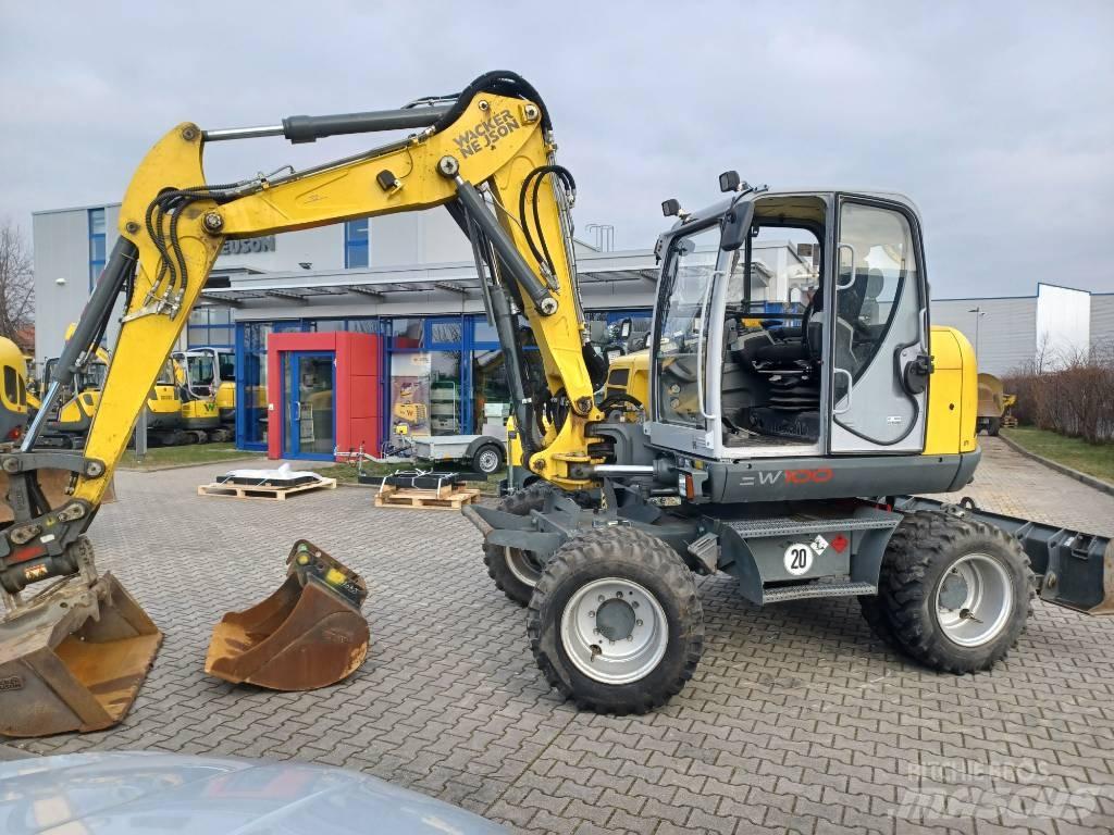 Wacker Neuson EW100  휠 굴삭기