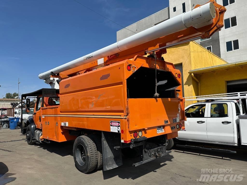 Freightliner M2106 기타 트럭