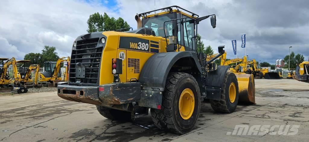 Komatsu WA380-8  휠로우더