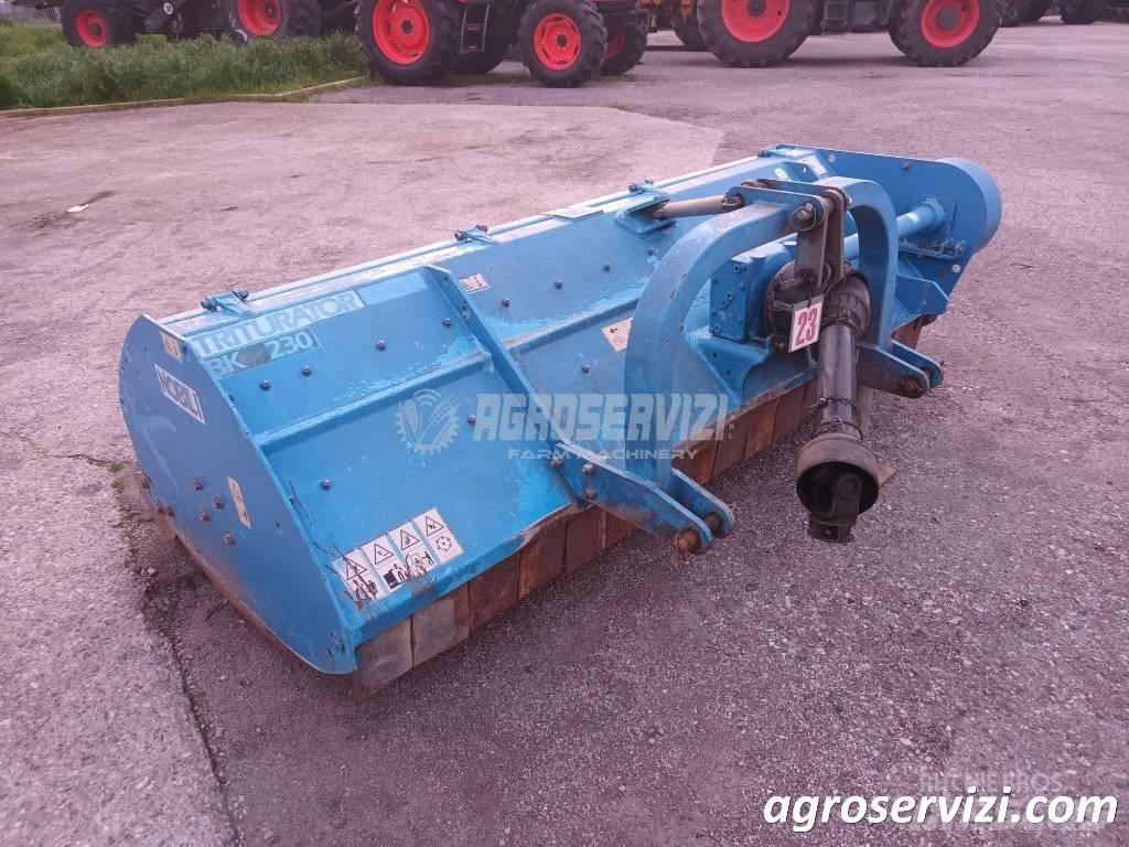 Nobili BK 230 목초 수확기