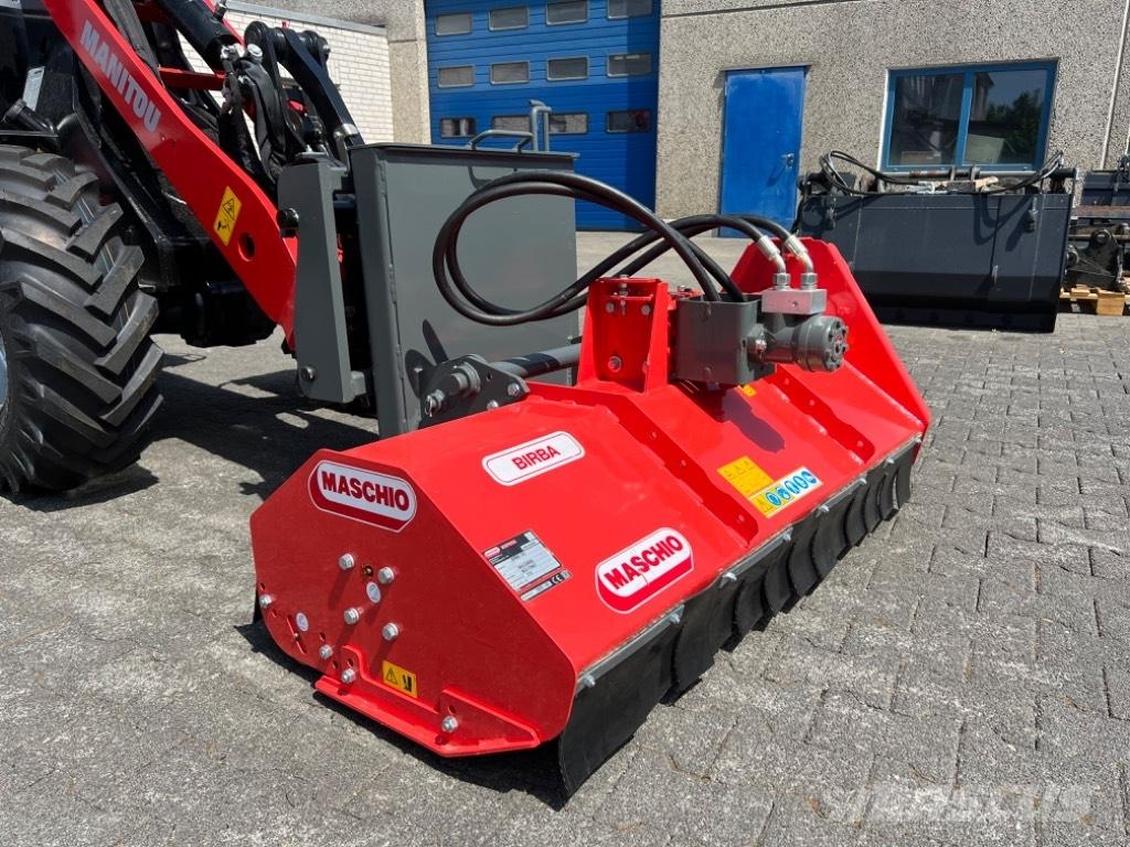 Maschio Birba 135 목장 제초기 및 토퍼