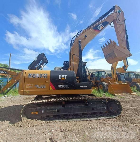 CAT 320D 대형 굴삭기 29톤 이상