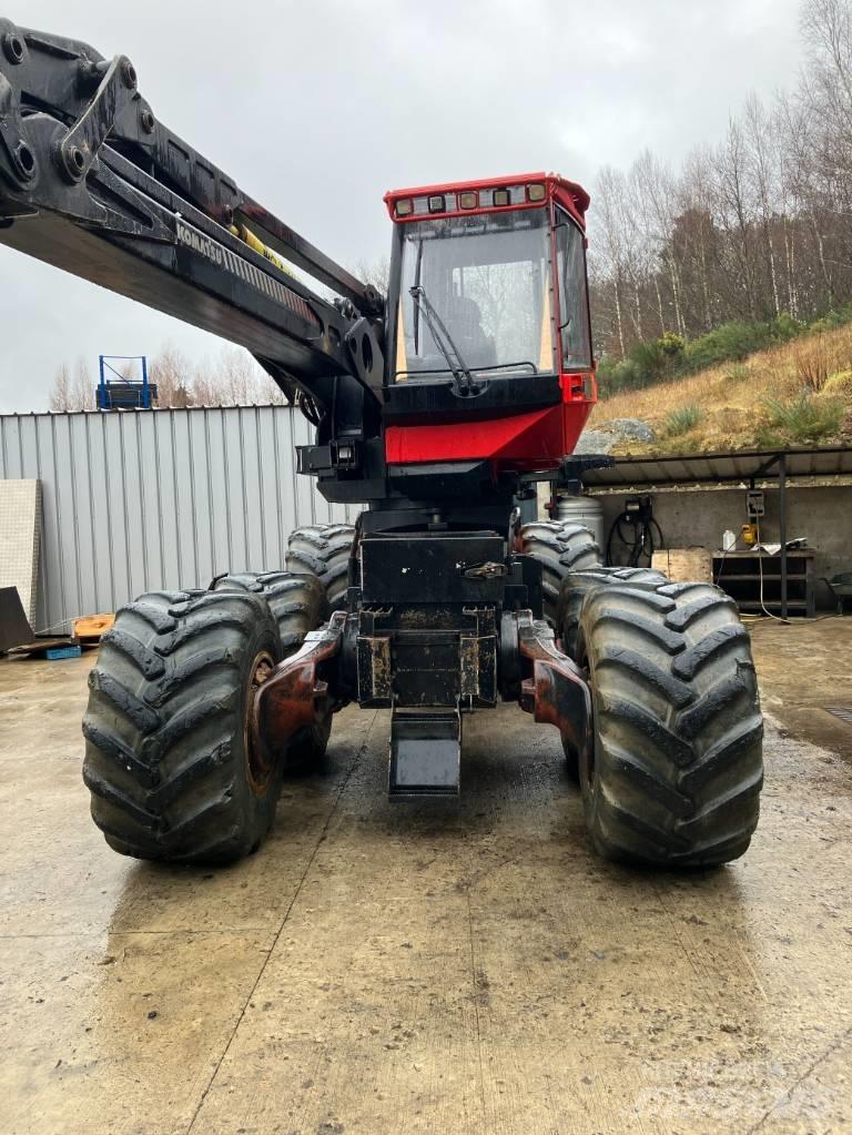 Komatsu 931.1 원목 하베스터