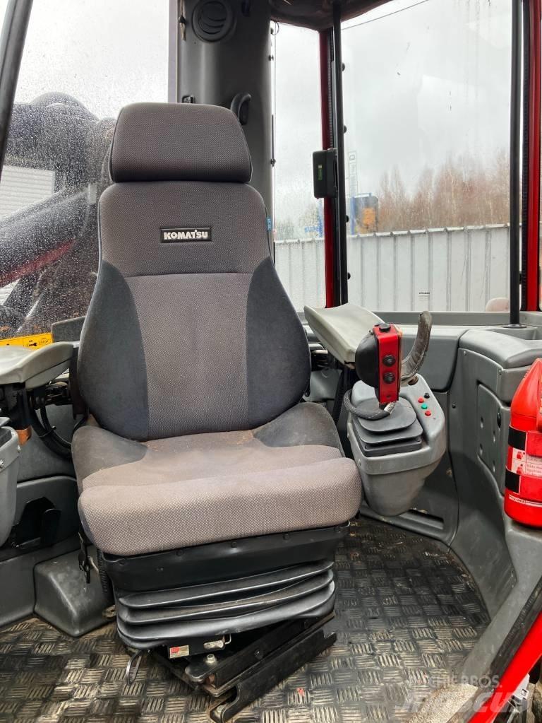 Komatsu 931.1 원목 하베스터