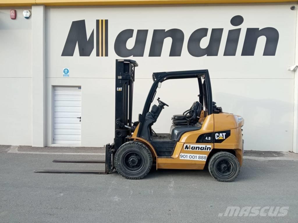 CAT DP 40 디젤 지게차