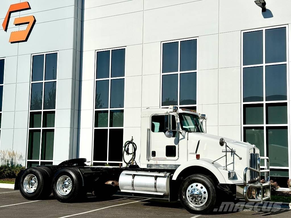 Kenworth T 800 트랙터 유닛