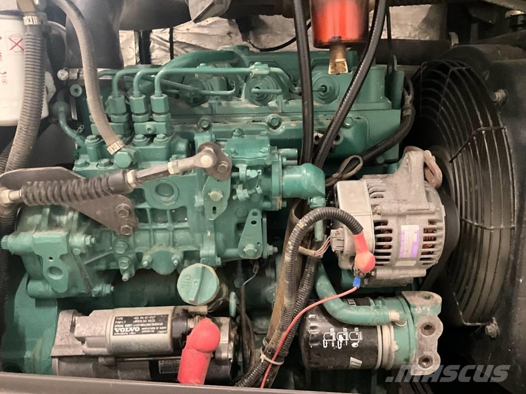 Volvo ECR 50 D 소형 굴삭기 7톤 미만