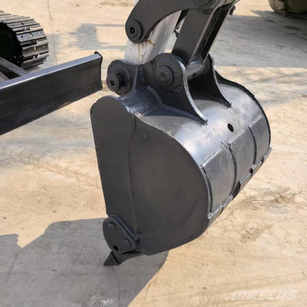 Bobcat 331 소형 굴삭기 7톤 미만