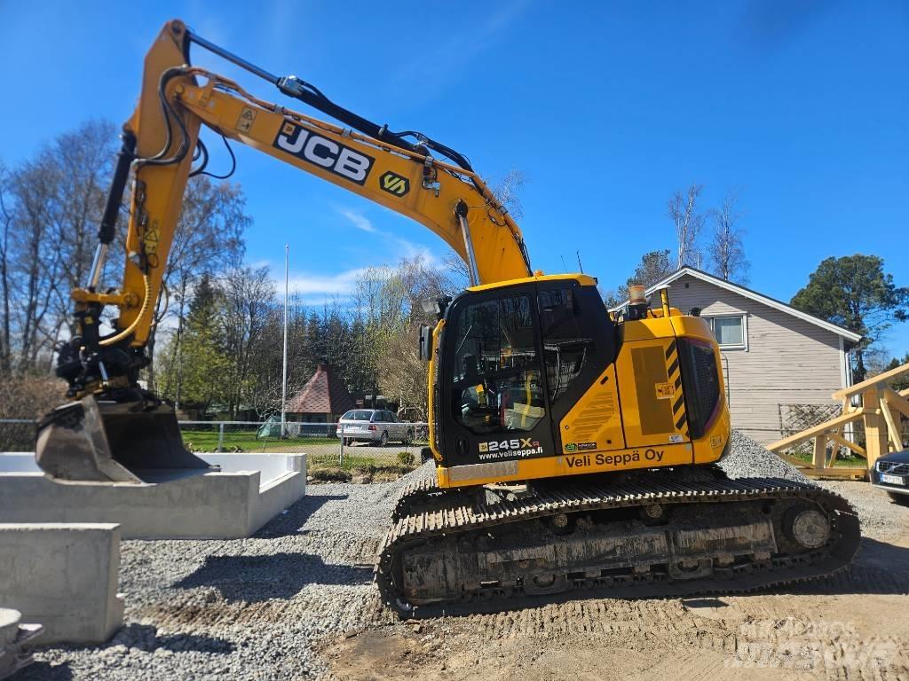 JCB 245 XLR 대형 굴삭기 29톤 이상