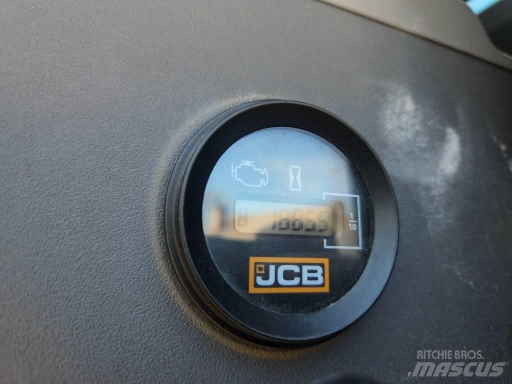 JCB 245 XLR 대형 굴삭기 29톤 이상