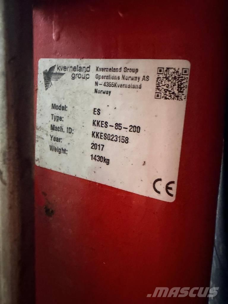 Kverneland ES85 가역 플로우(쟁기)