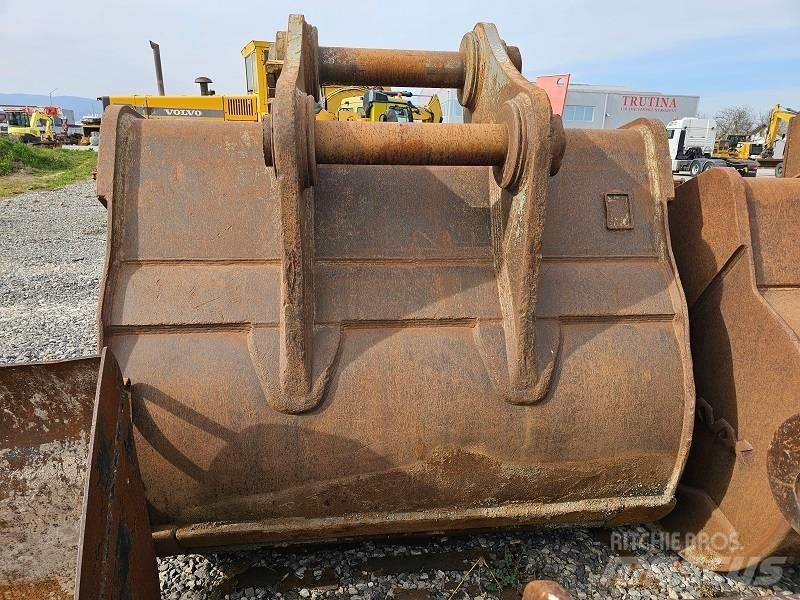 CAT 365/374 버켓