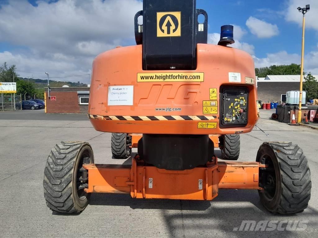 JLG 1500 SJ 견인식 전동이동 리프트
