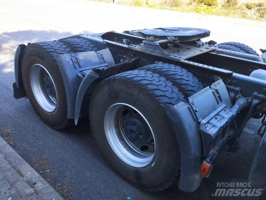Scania R 560 목재 트럭