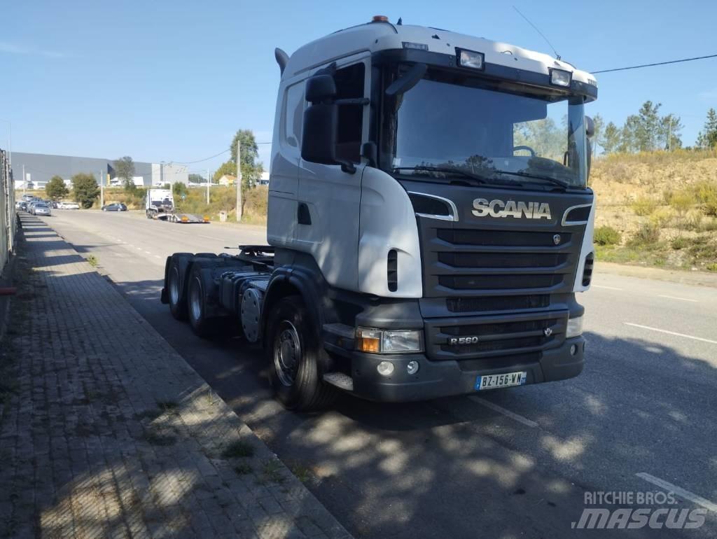 Scania R 560 목재 트럭