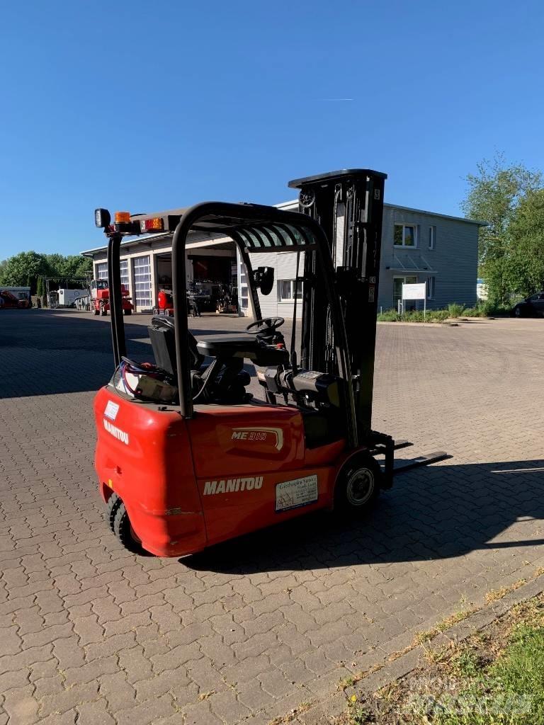 Manitou ME318 전동 지게차