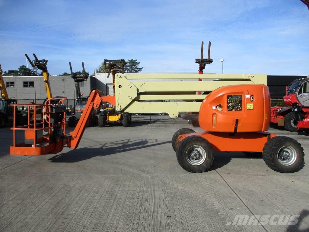 JLG 450 AJ (747) 관절형 전동이동 리프트