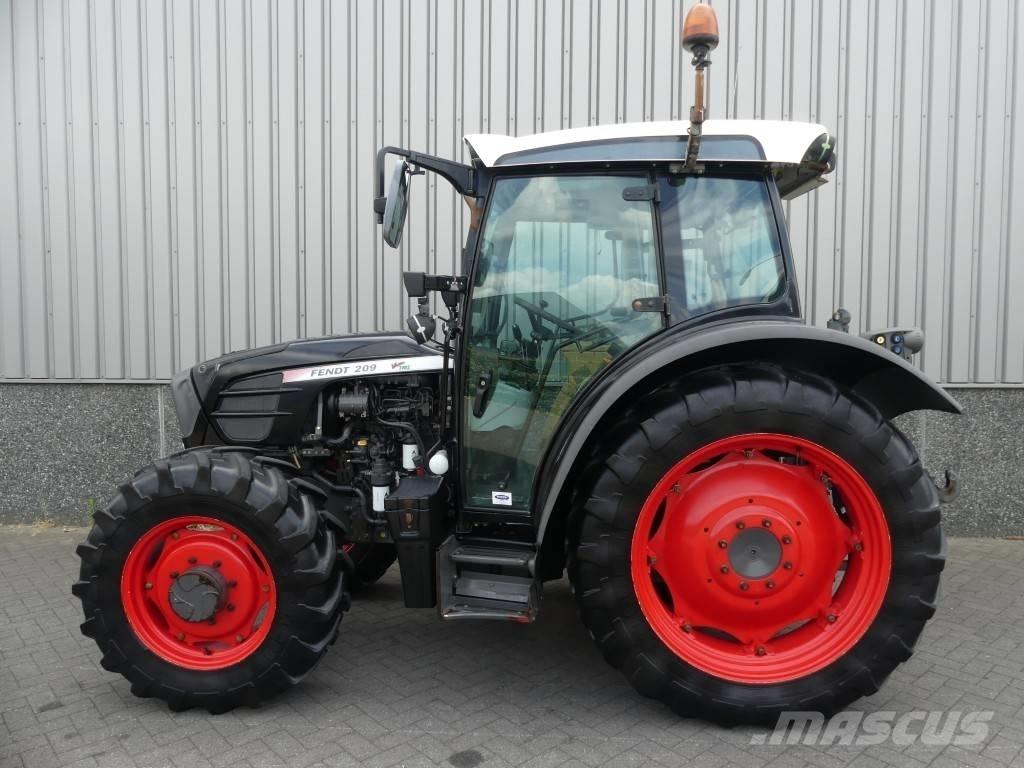 Fendt 209S Vario TMS 트랙터