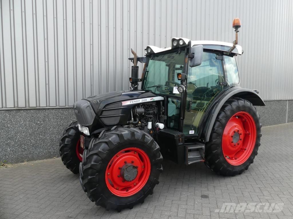 Fendt 209S Vario TMS 트랙터