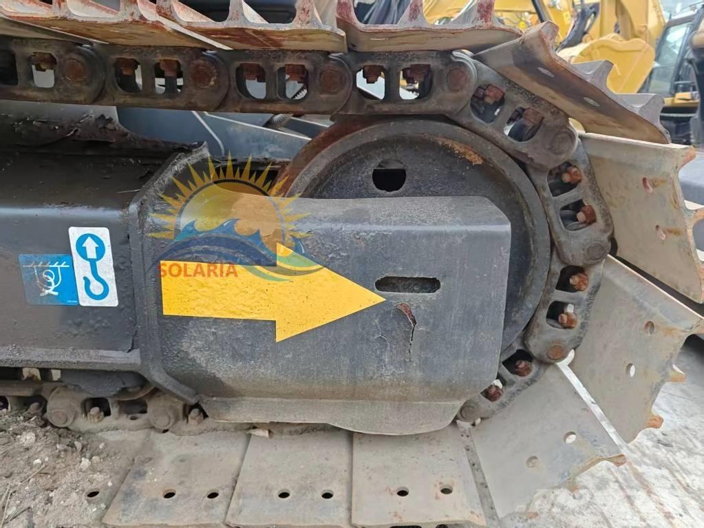 Hitachi ZX 70 중형굴삭기 7톤-28톤