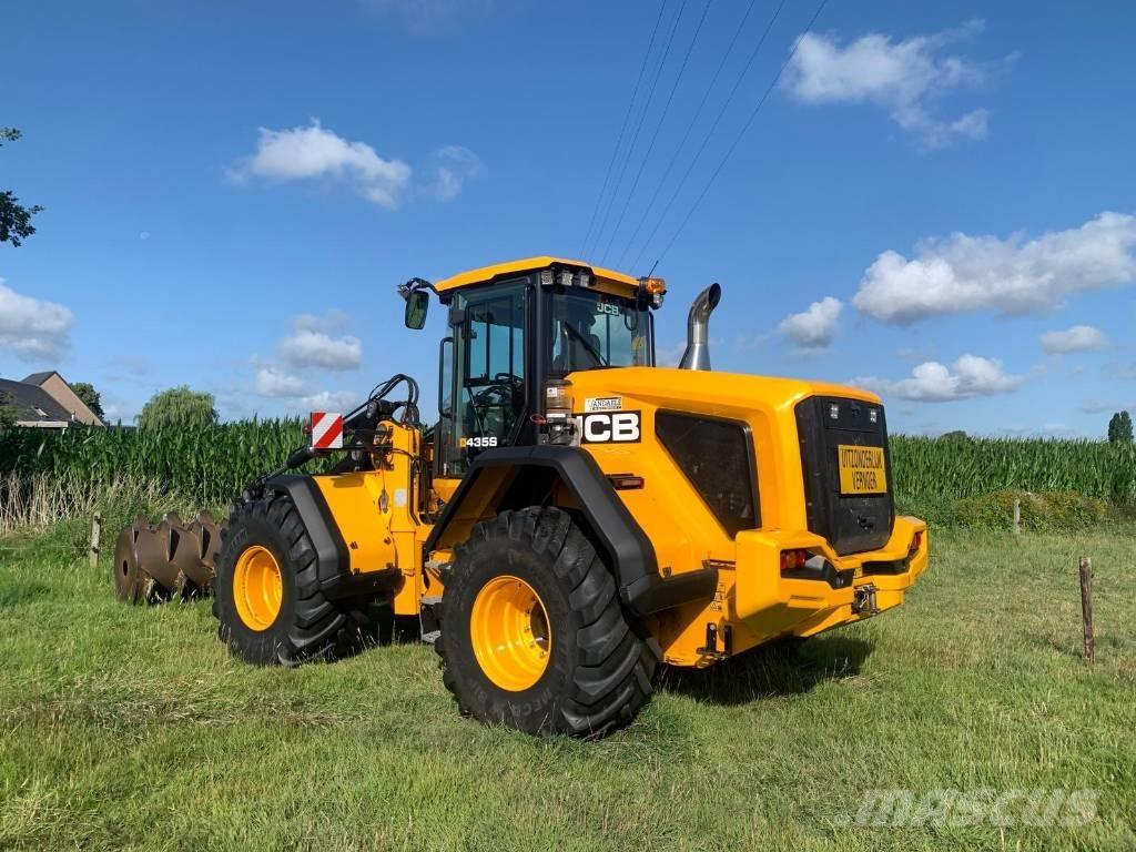 JCB 435S 트랙터