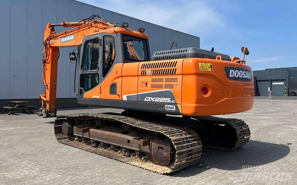Doosan DX 225 LC-3 대형 굴삭기 29톤 이상