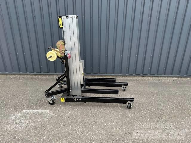 Rees Lift SML3,3 기타 승강기와 플랫폼