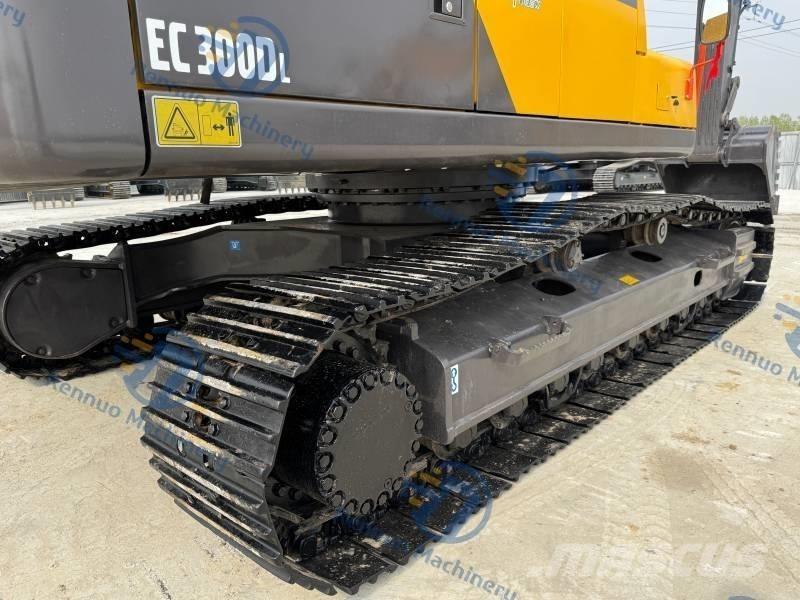 Volvo EC 300 D L 대형 굴삭기 29톤 이상