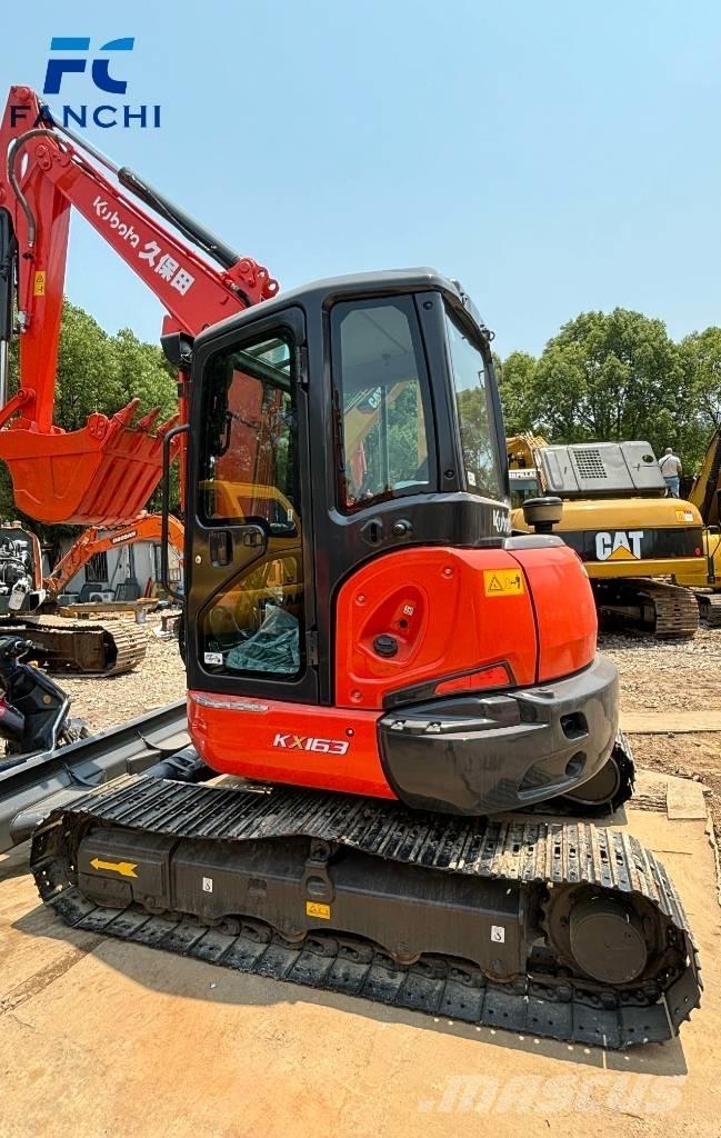 Kubota 163 대형 굴삭기 29톤 이상