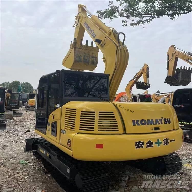 Komatsu 70-8 대형 굴삭기 29톤 이상