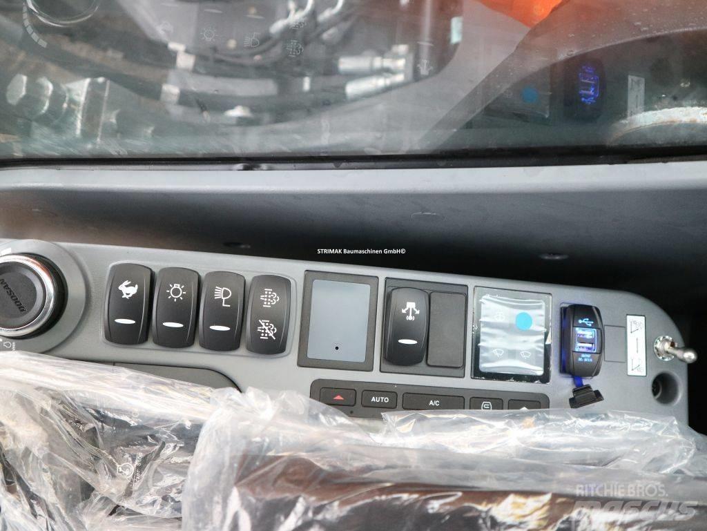 Doosan DX 210 LC-7 대형 굴삭기 29톤 이상