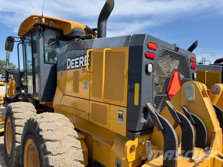 DEERE 772GP 그레이더