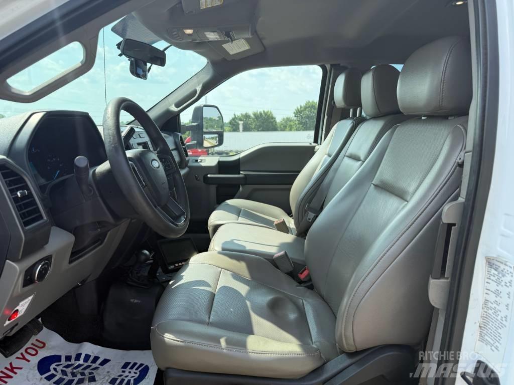 Ford F 550 XL SD 시립/다목적 차량