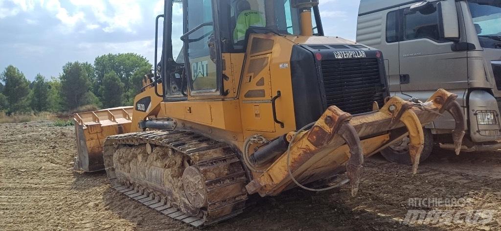 CAT 963 D 궤도식 로우더