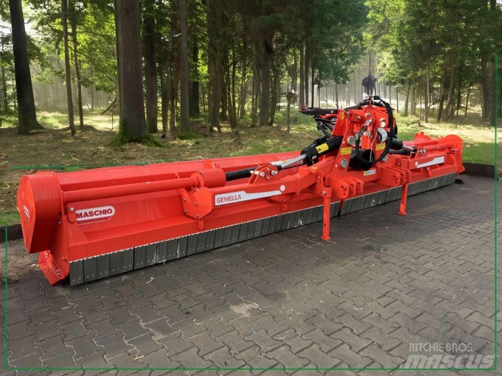 Maschio Gemella 620 목장 제초기 및 토퍼